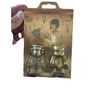 Pussycat of the Damned And The Dog Of The Dead - Qee Keychain Toy2R 2005 NEW